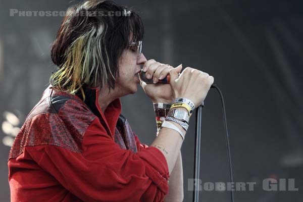 JULIAN CASABLANCAS - 2010-07-04 - BELFORT - Presqu'ile du Malsaucy - 